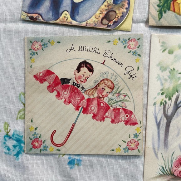 Lot of Kitsch Shower Cards and Wedding Cards - Picture 11 of 13